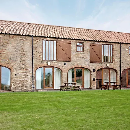 Holiday home Hampshire Filey